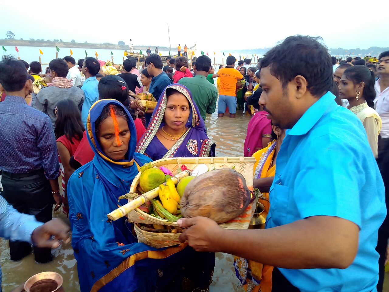 CHHATHH SPREADS MESSAGE OF HUMANITY FROM BIHAR